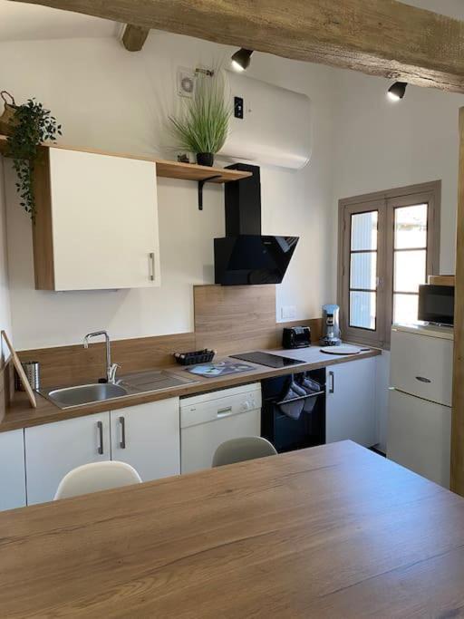 Le Petit Loft Des Halles Béziers Exteriér fotografie