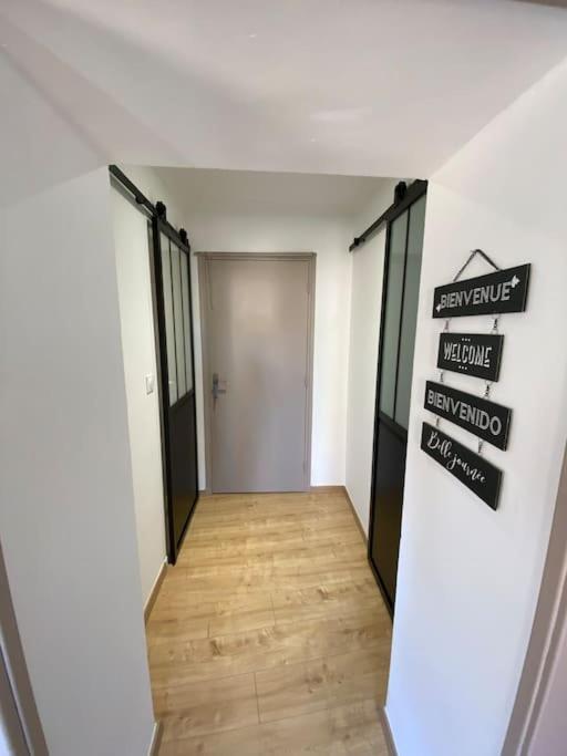 Le Petit Loft Des Halles Béziers Exteriér fotografie